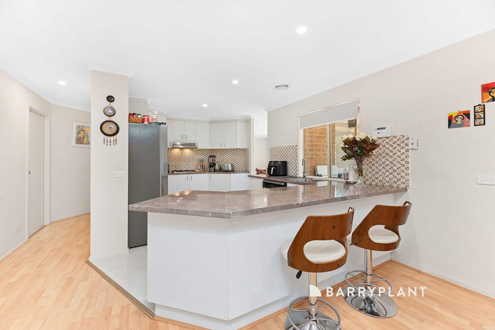 10 Muirfield Court, Rowville, VIC 3178 - Thumbnail 2 - 21/11/2025