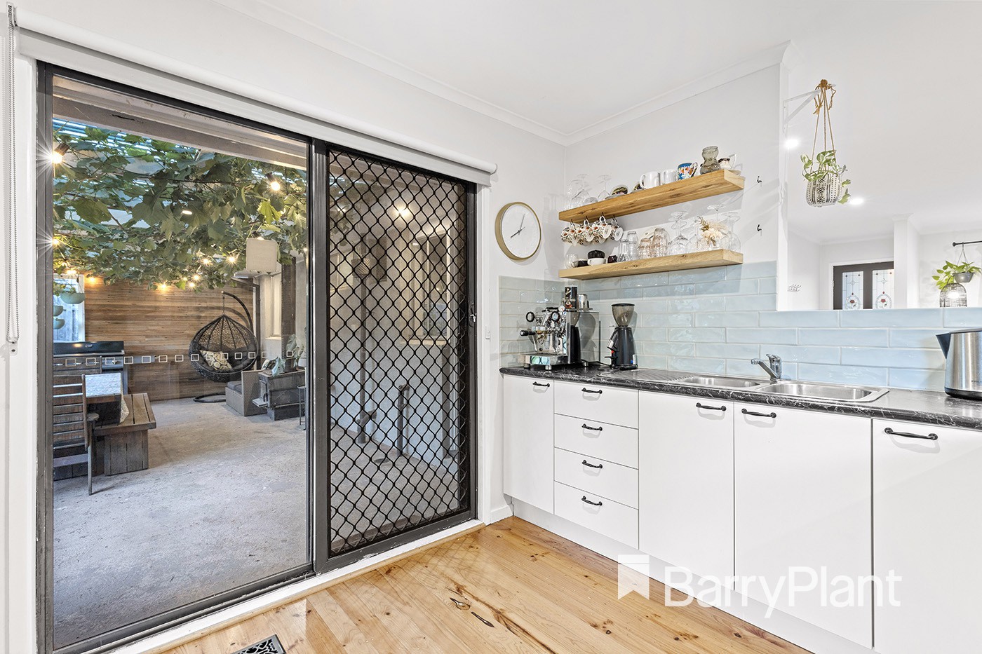 10 Murrac Street, Coldstream, VIC 3770, Coldstream - Thumbnail 4