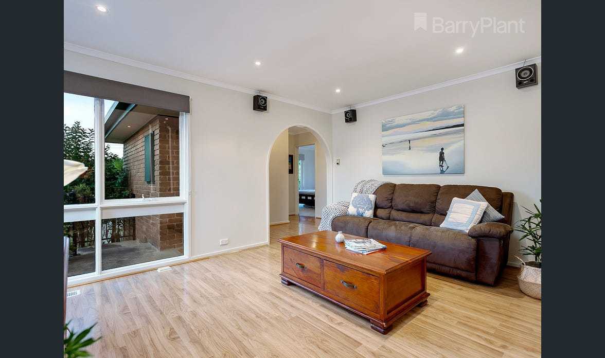 10 Myoora Drive, Mooroolbark, VIC 3138, Mooroolbark - Thumbnail 5