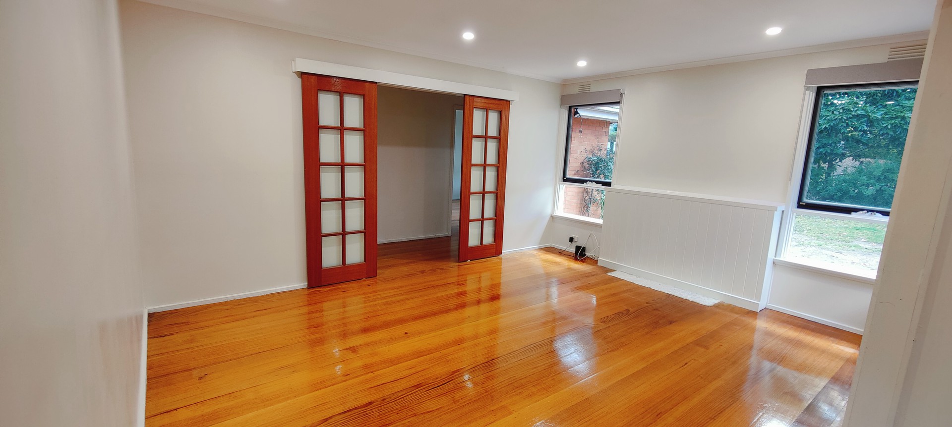 10 Nandina Street, Forest Hill, VIC 3131, Forest Hill - Thumbnail 2