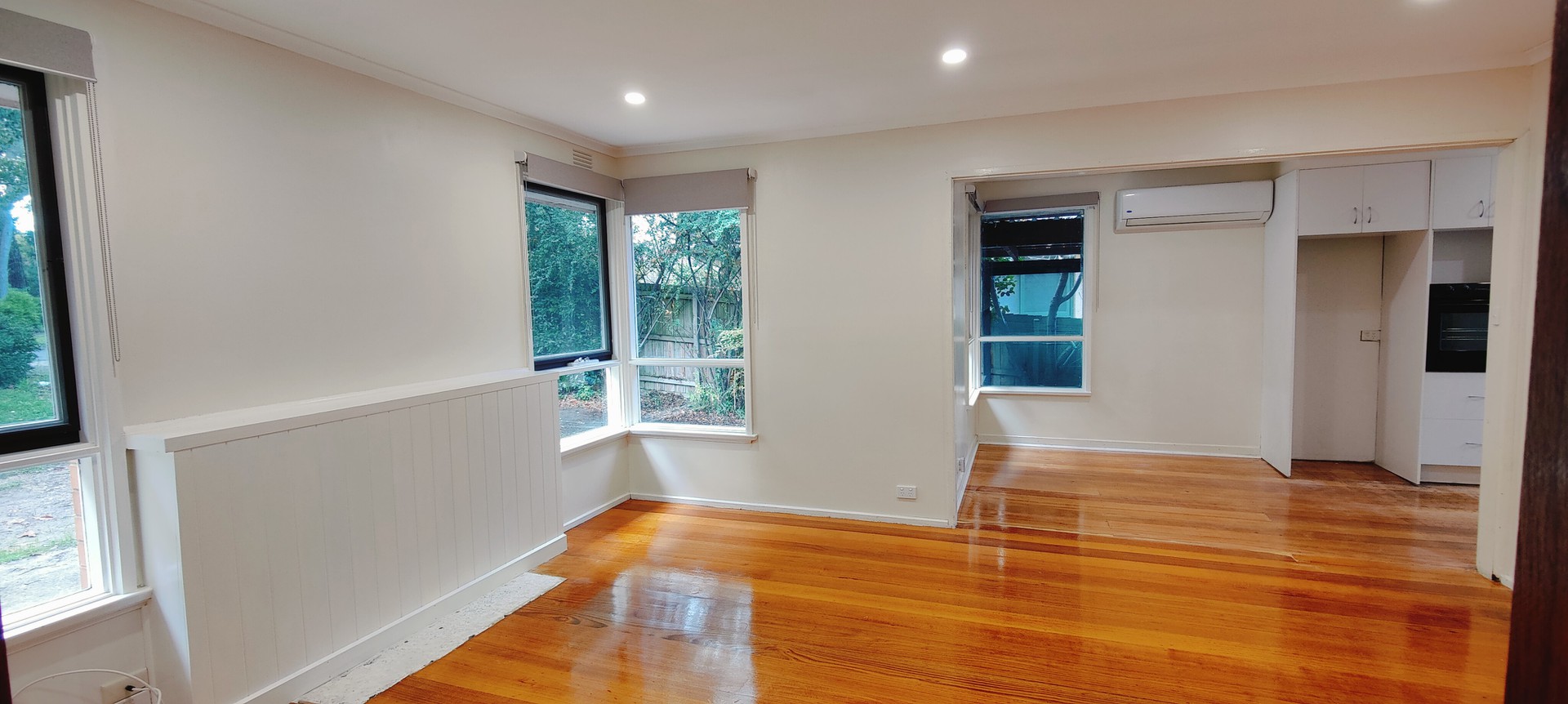 10 Nandina Street, Forest Hill, VIC 3131, Forest Hill - Thumbnail 3