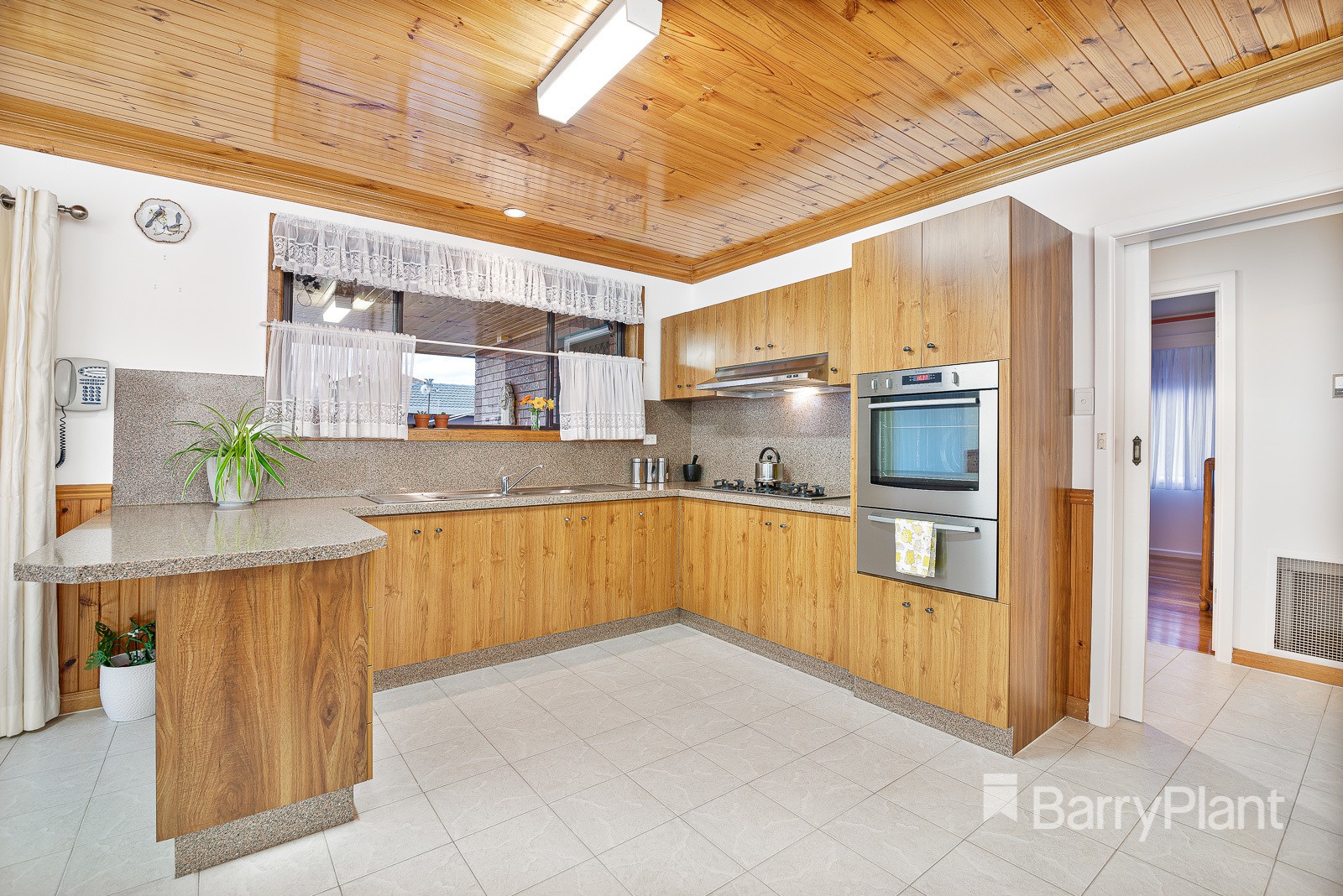 10 Narina Way, Epping, VIC 3076, Epping - Thumbnail 6