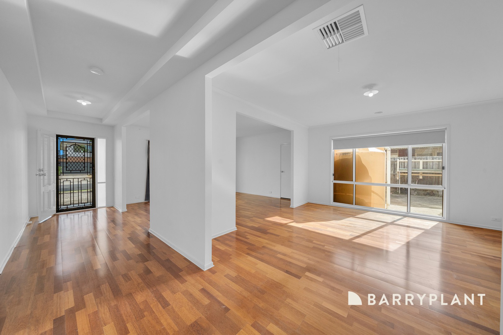 10 Neptune Drive, Point Cook, VIC 3030, Point Cook - Thumbnail 4