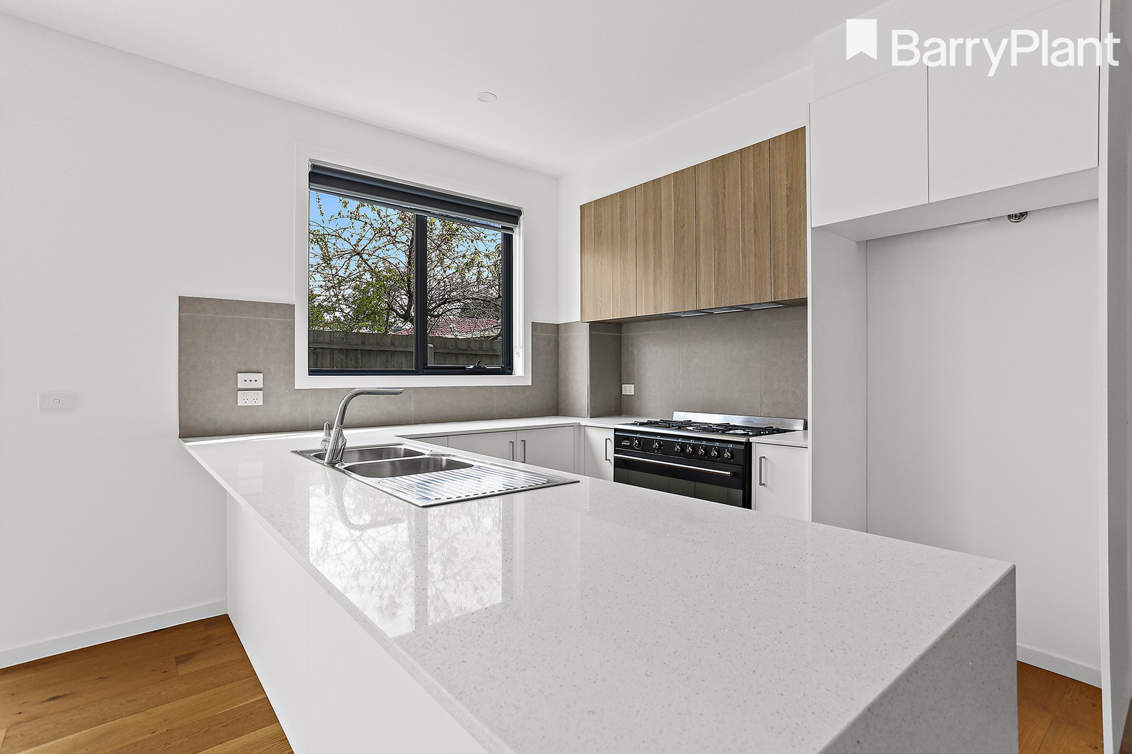 10 Newland Street, Altona Meadows, VIC 3028 - Thumbnail 1 - 28/10/2022