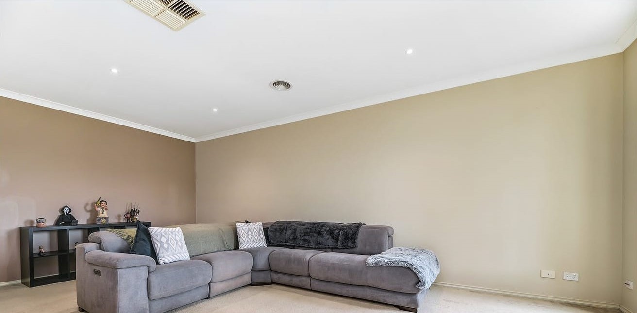 10 Norwich Drive, Berwick, VIC 3806, Berwick - Thumbnail 2
