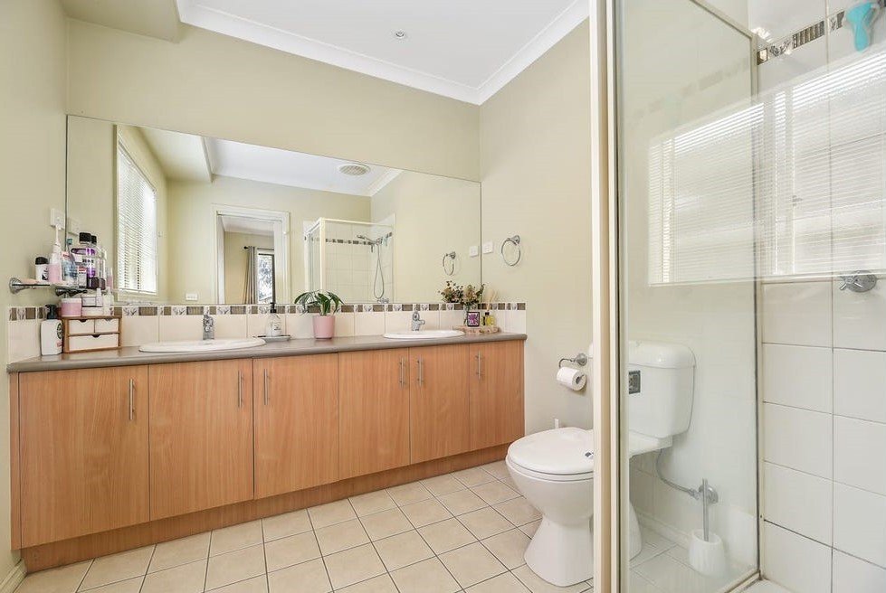 10 Norwich Drive, Berwick, VIC 3806, Berwick - Thumbnail 7