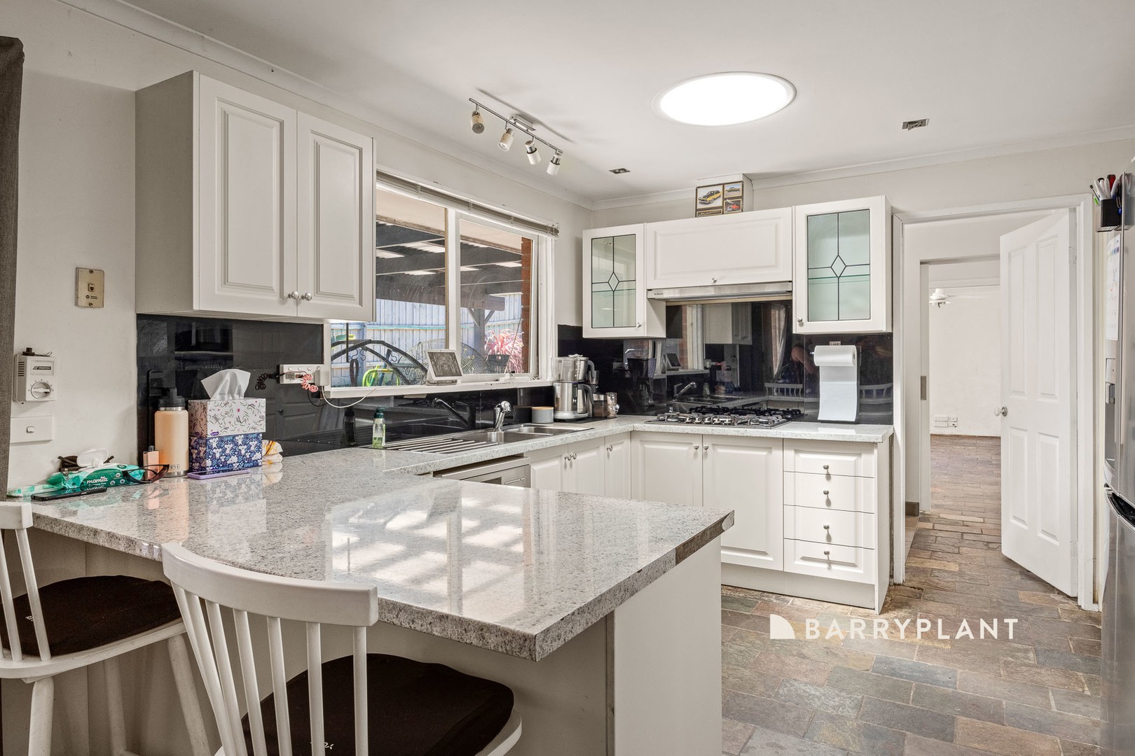 10 Osborn Grove, Pakenham, VIC 3810 - Thumbnail 1 - 10/03/2026