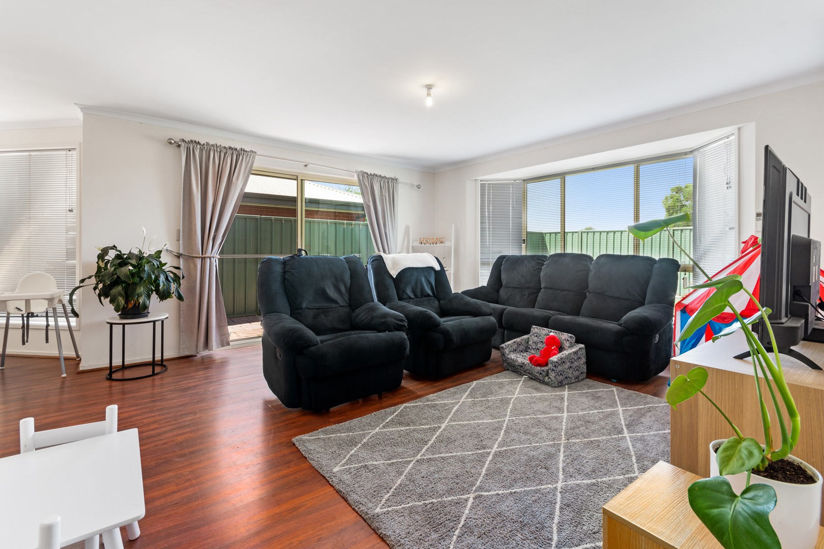 10 Osborne StreetEvanston Gardens, SA 5116, Evanston Gardens - Thumbnail 2