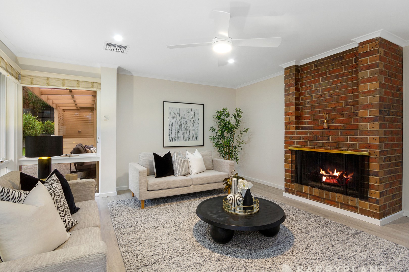 10 Pach Road, Wantirna South, VIC 3152, Wantirna South - Thumbnail 4