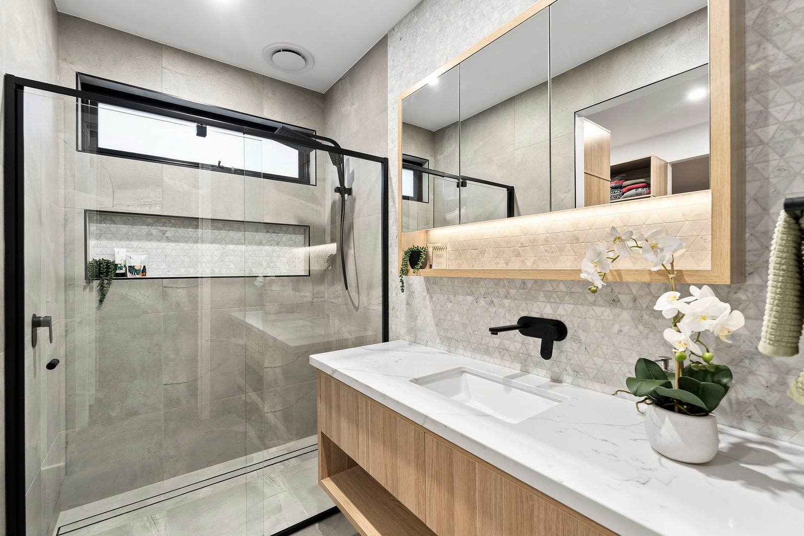 10 Palmaston Drive, Greenvale, VIC 3059, Greenvale - Thumbnail 4
