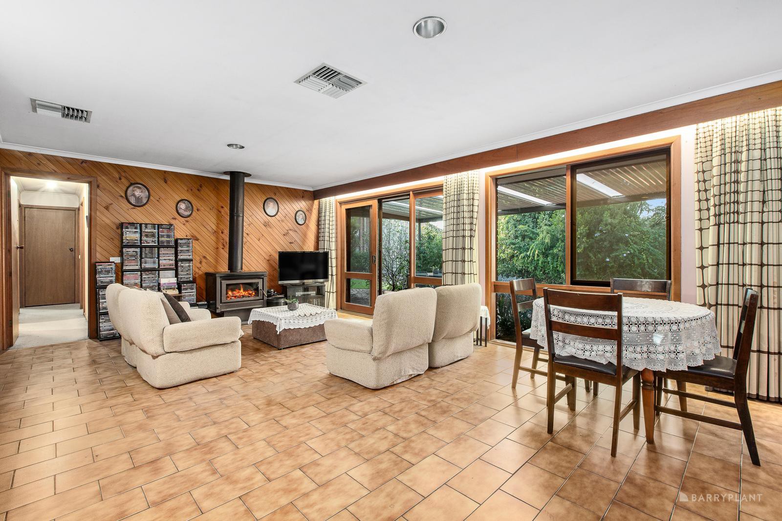 10 Paltara Court, Eltham, VIC 3095, Eltham - Thumbnail 6