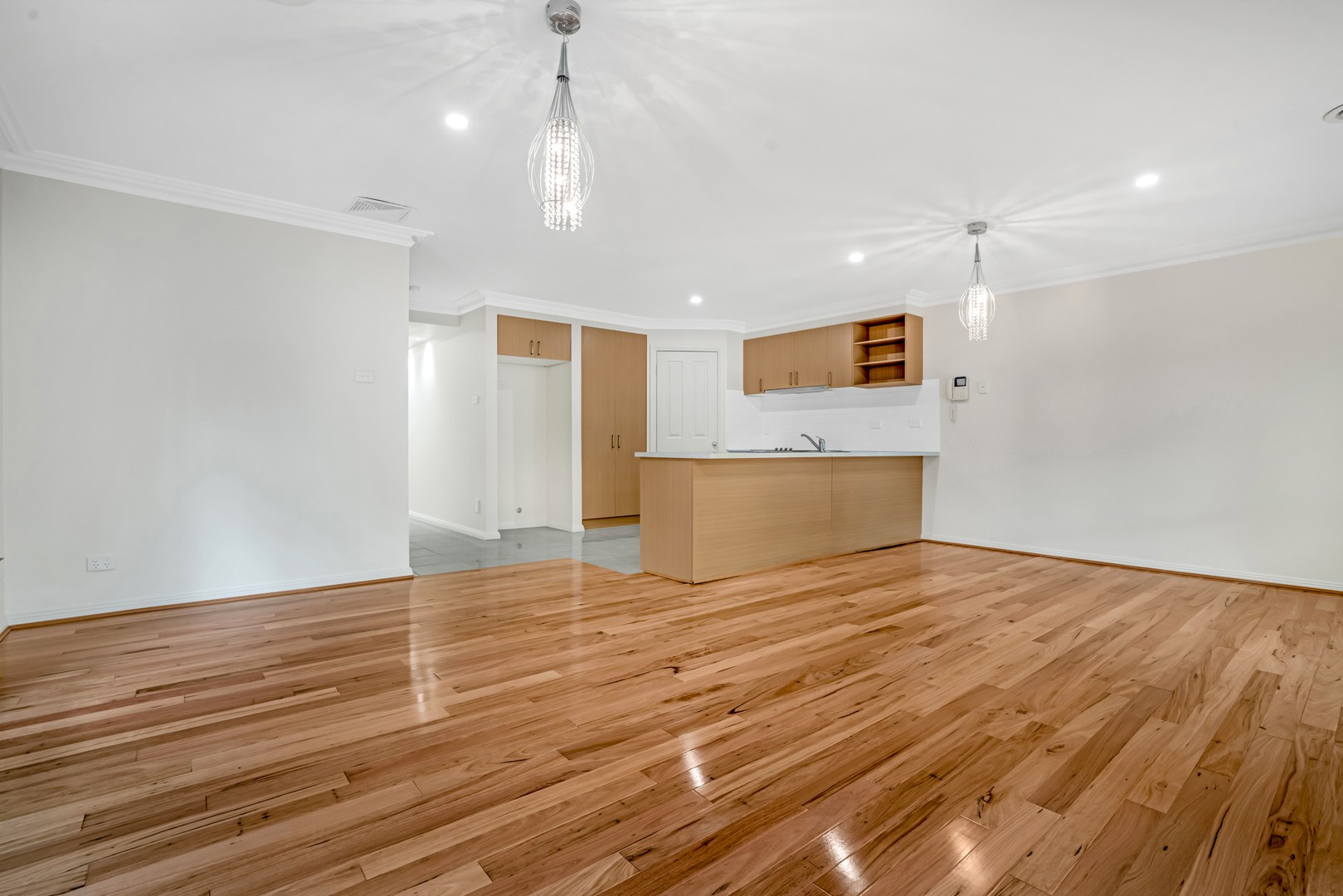 10 Paroo Avenue, Roxburgh Park, VIC 3064, Roxburgh Park - Thumbnail 6