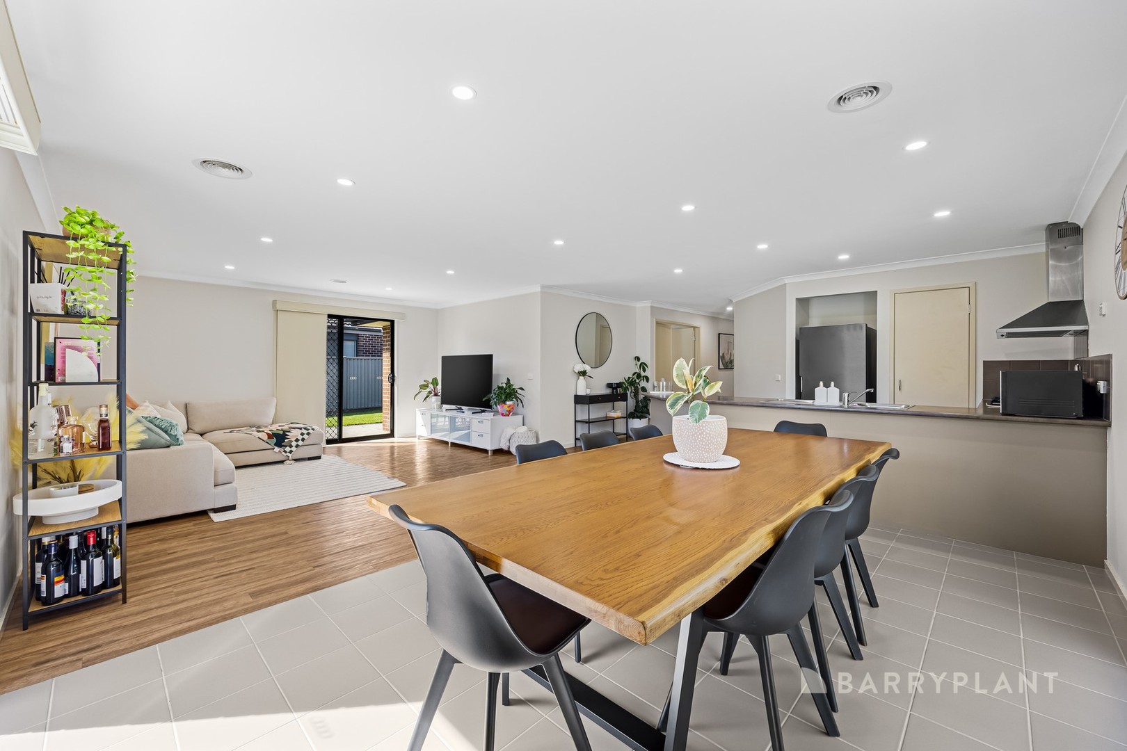 10 Perendale Street, Alfredton, VIC 3350, Alfredton - Thumbnail 6