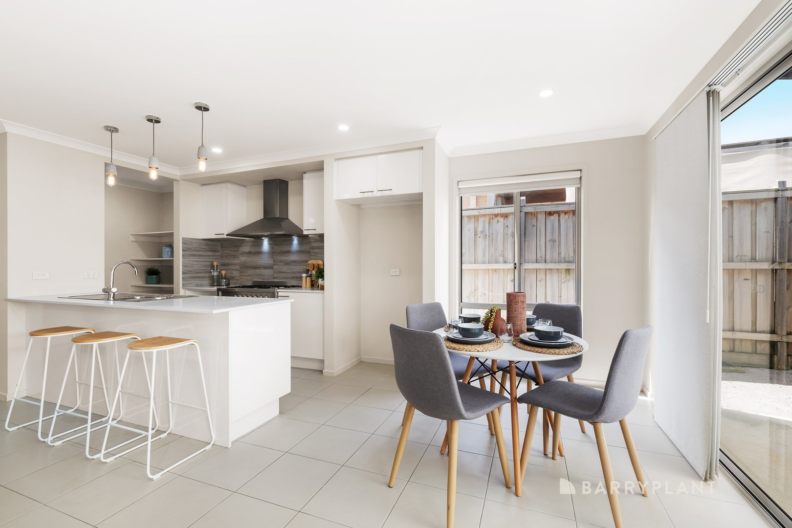 10 Pisa Way, Mernda, VIC 3754, Mernda - Thumbnail 3