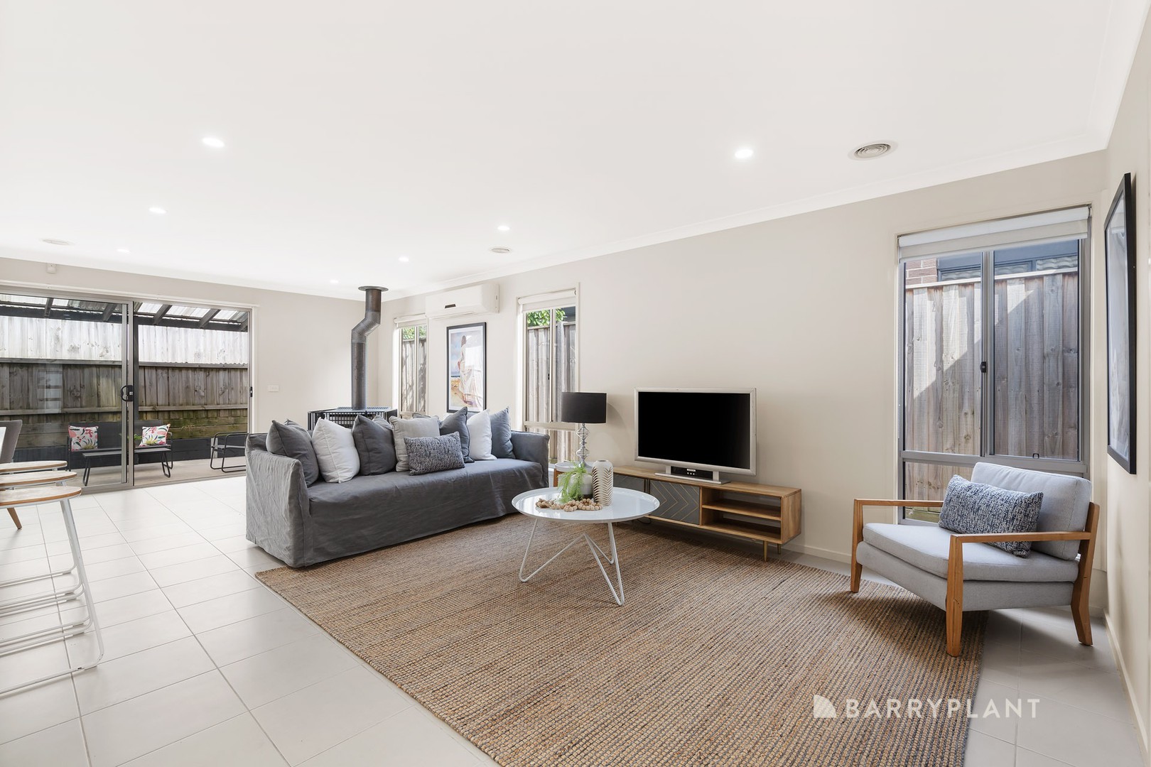 10 Pisa Way, Mernda, VIC 3754, Mernda - Thumbnail 4