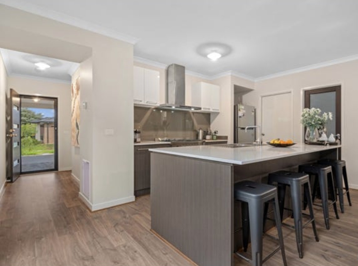 10 Plough StreetMernda, VIC 3754  - Leased, Mernda - Thumbnail 2