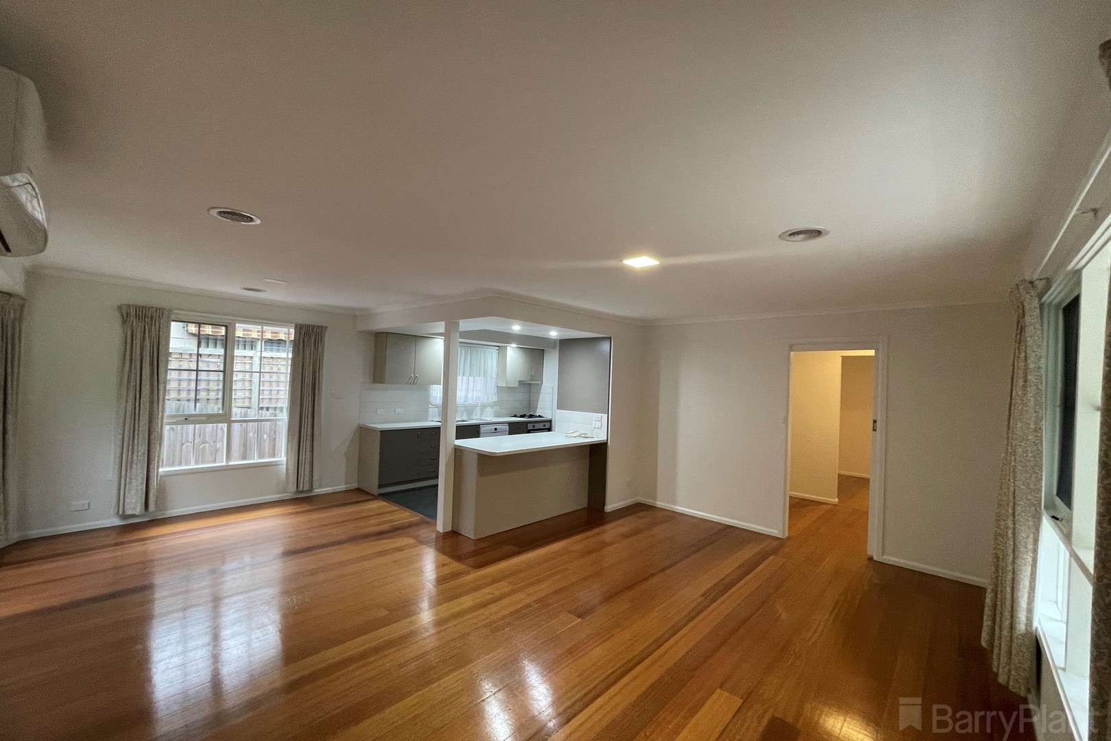 10 Possum Lane, Heathmont, VIC 3135, Heathmont - Thumbnail 2
