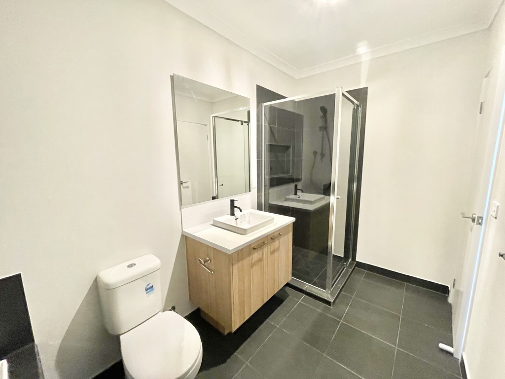 10 Pretty Walk, Fraser Rise, VIC 3336, Fraser Rise - Thumbnail 7