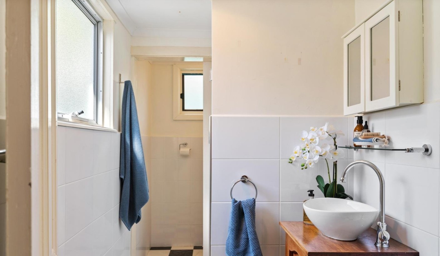 10 Queen Victoria St, Newington, VIC 3350, Newington - Thumbnail 6