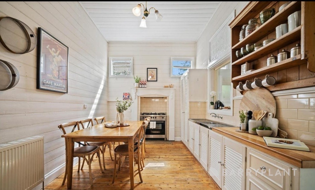 10 Queen Victoria Street, Newington, VIC 3350 - Thumbnail 2 - 17/02/2026