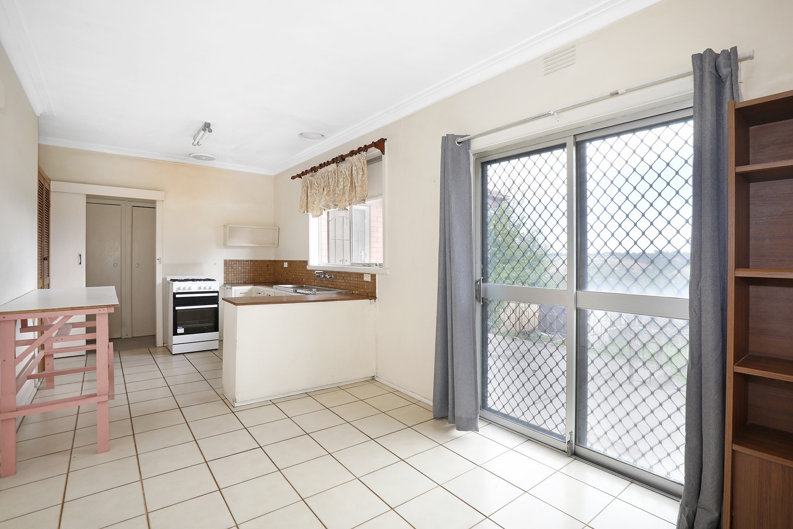 10 Reserve Court, Glenroy, VIC 3046, Glenroy - Thumbnail 2