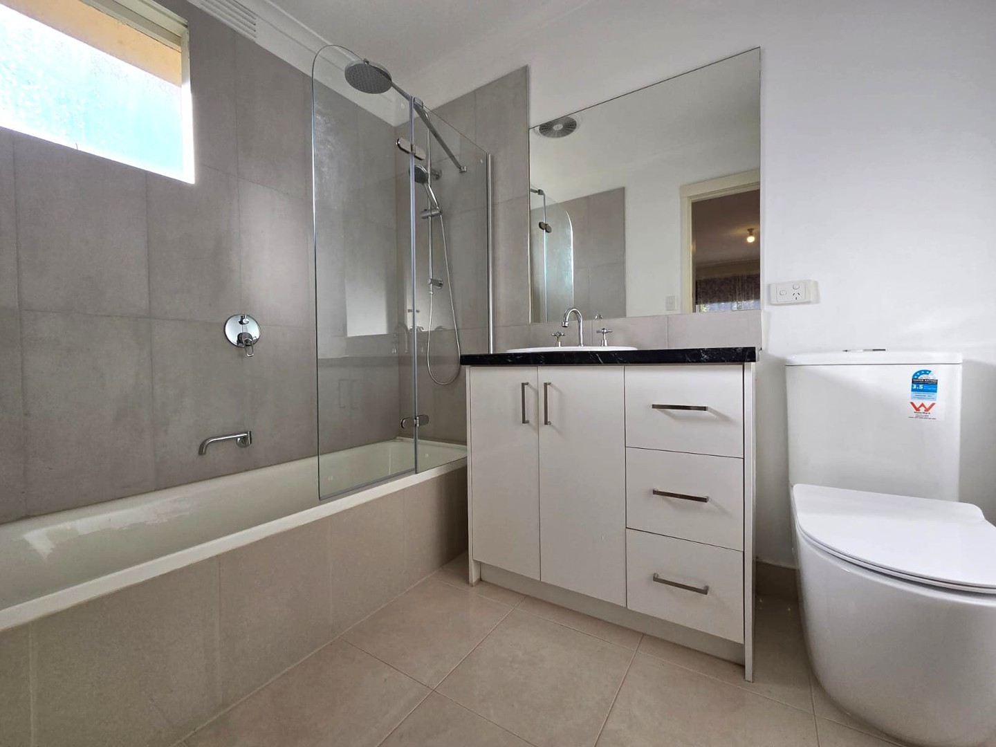 10 Revell Crescent, St Albans, VIC 3021, St Albans - Thumbnail 5
