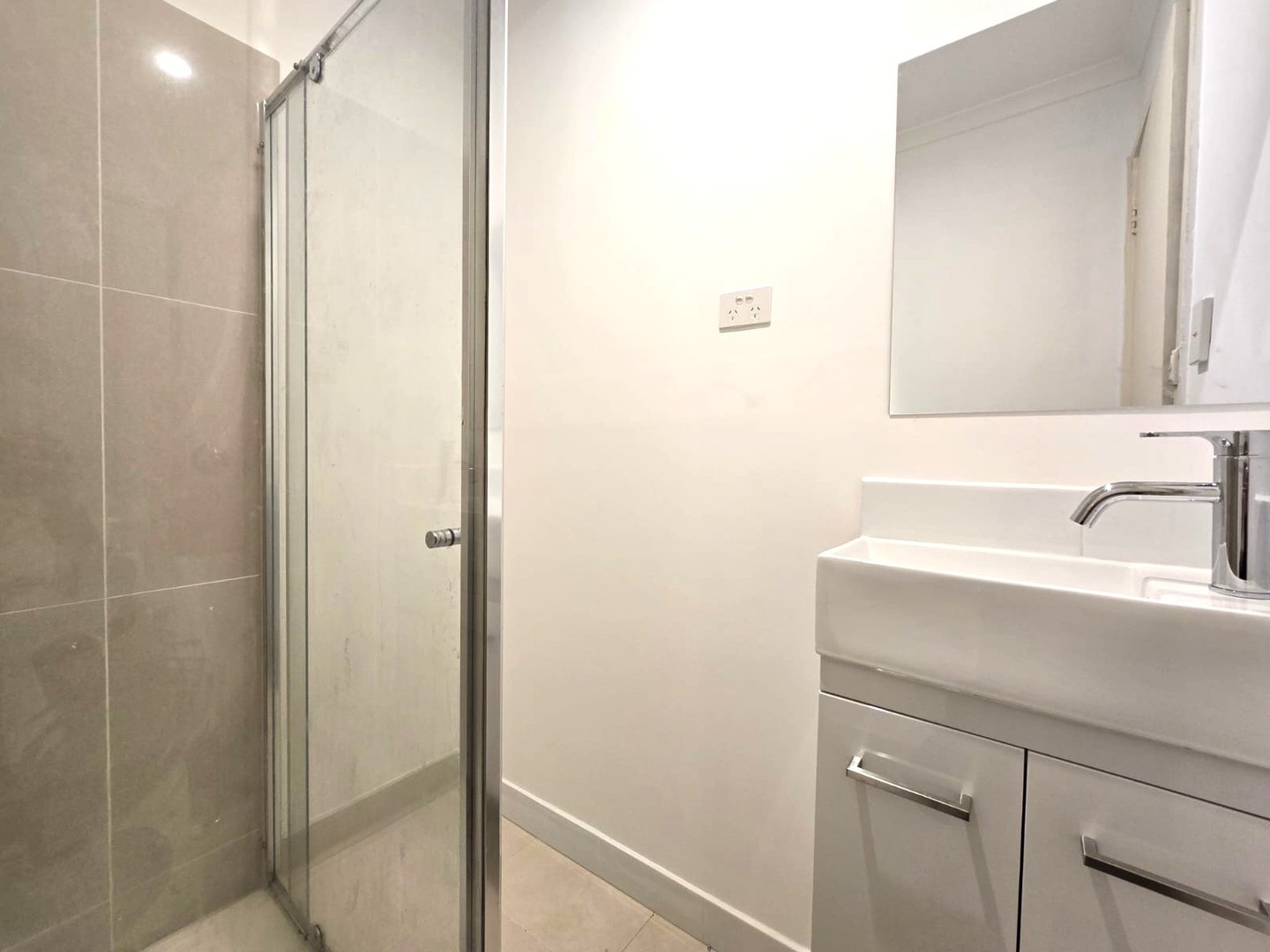 10 Revell Crescent, St Albans, VIC 3021, St Albans - Thumbnail 6