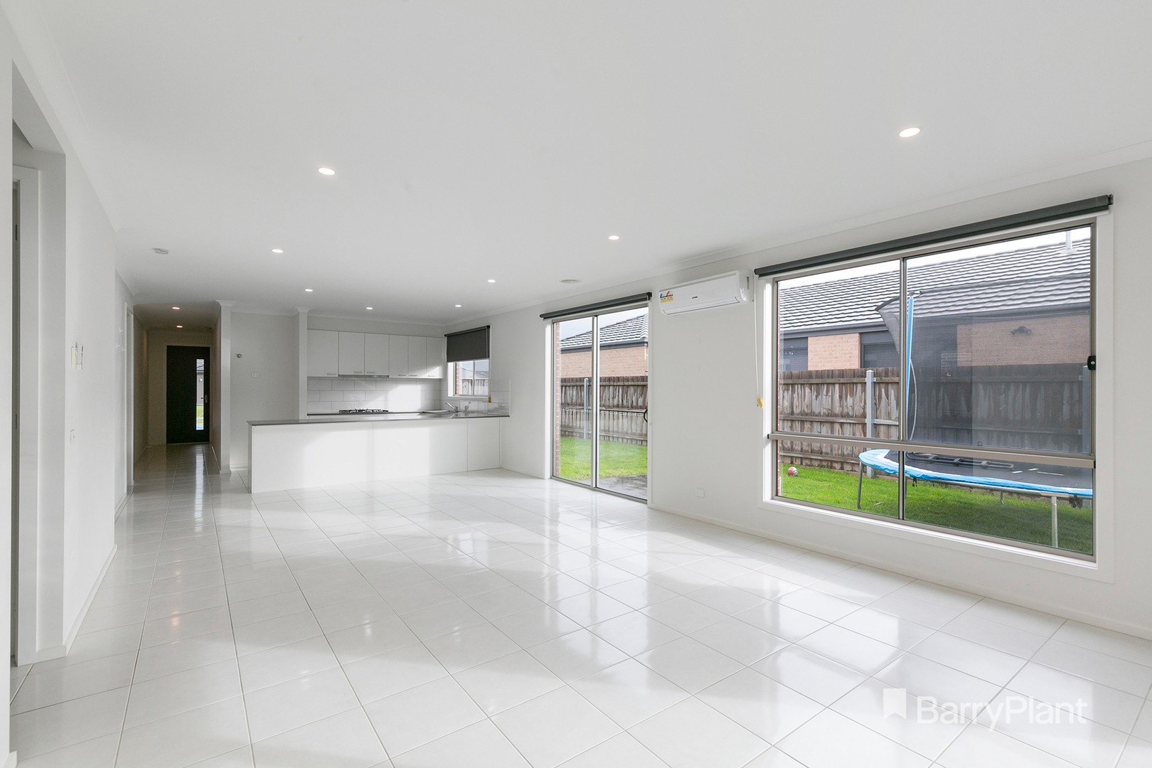 10 Ridgway Avenue, Lang Lang, VIC 3984, Lang Lang - Thumbnail 6