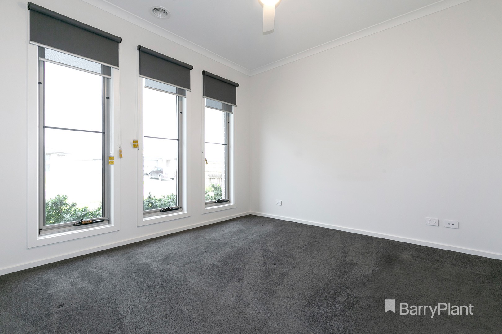 10 Ridgway Avenue, Lang Lang, VIC 3984, Lang Lang - Thumbnail 7