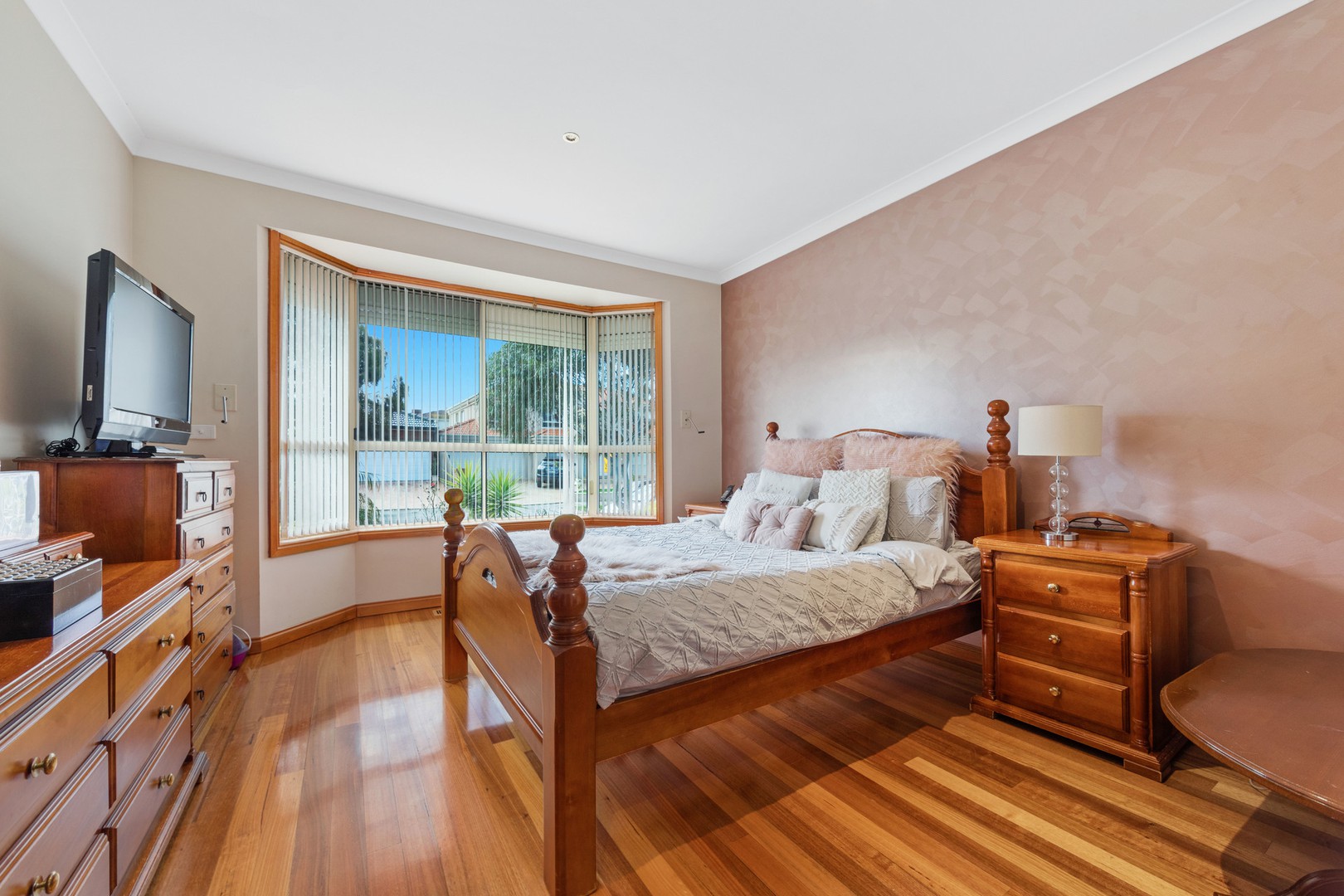 10 Roche Street, St Albans, VIC 3021, St Albans - Thumbnail 3