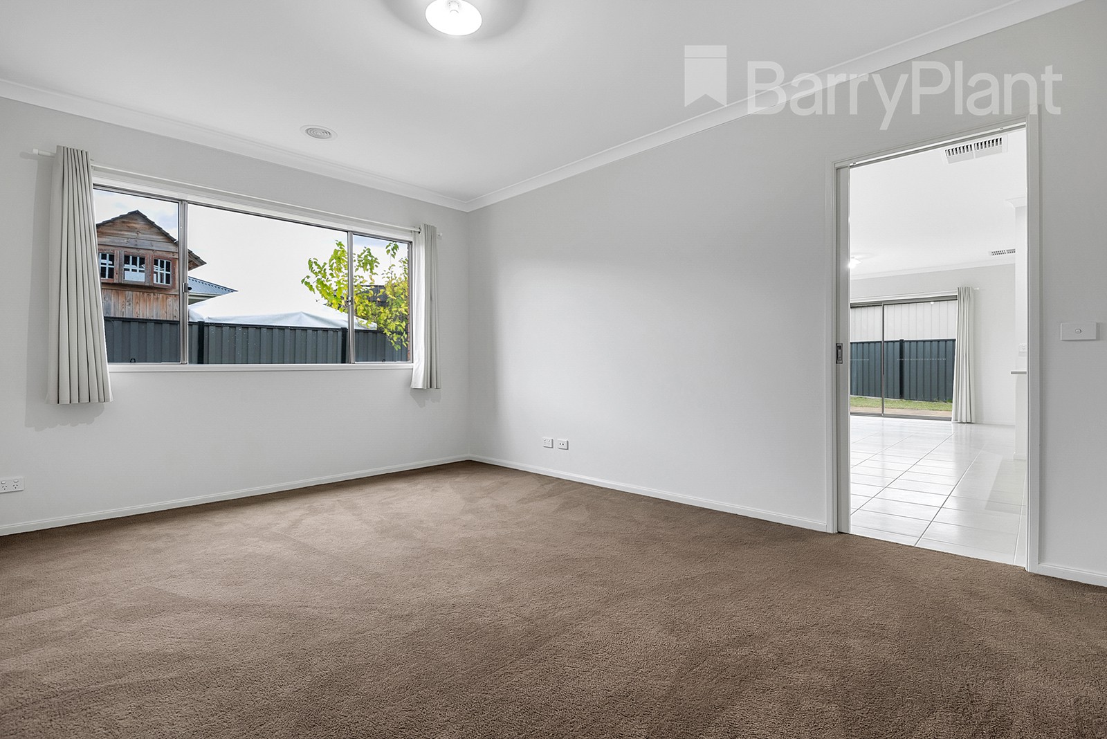 10 Rockwall Drive, Craigieburn, VIC 3064, Craigieburn - Thumbnail 7