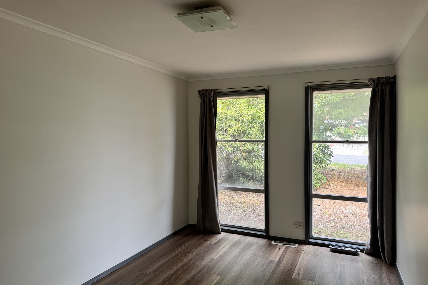 10 Rosebud Crescent, Broadmeadows, VIC 3047, Broadmeadows - Thumbnail 4
