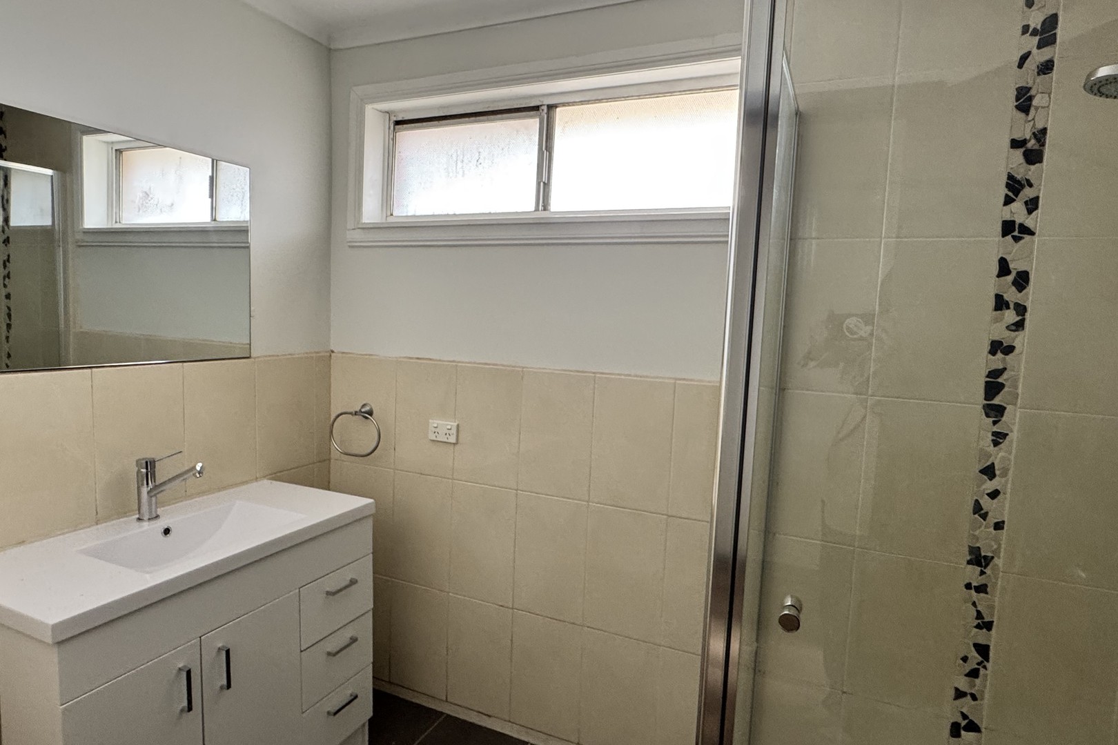 10 Rosebud Crescent, Broadmeadows, VIC 3047, Broadmeadows - Thumbnail 8