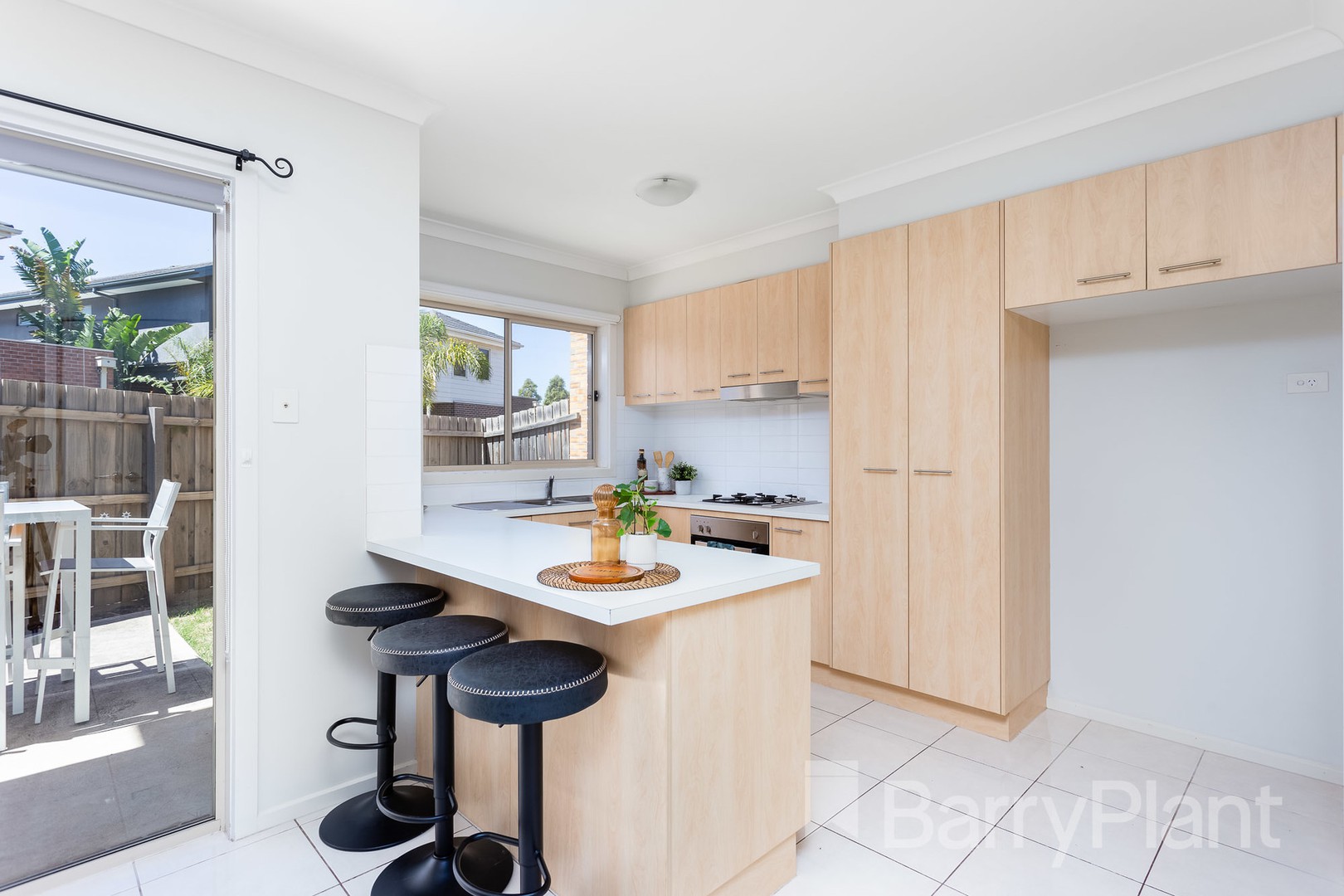 10 Rowland Drive, Point Cook, VIC 3030, Point Cook - Thumbnail 4