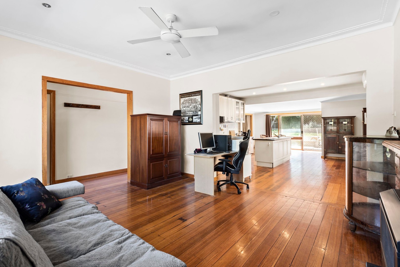 10 Rutland Street, Niddrie, VIC 3042, Niddrie - Thumbnail 3