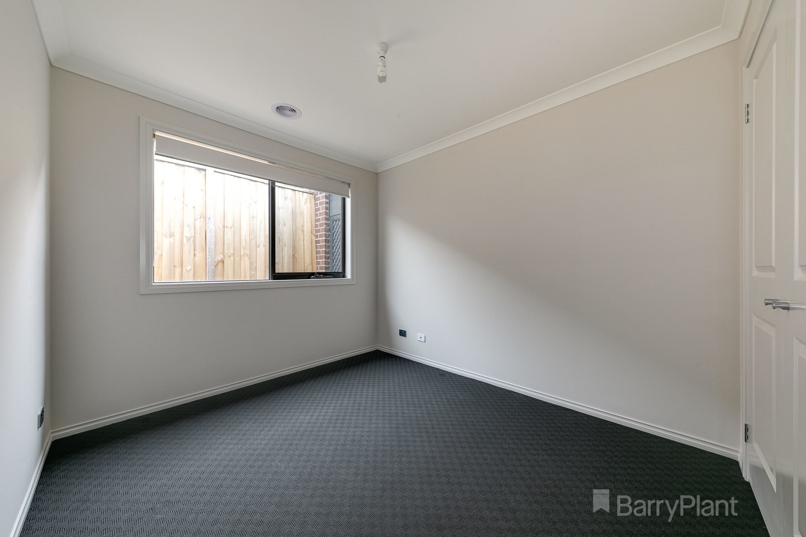 10 Sallen Street, Clyde North, VIC 3978, Clyde North - Thumbnail 6