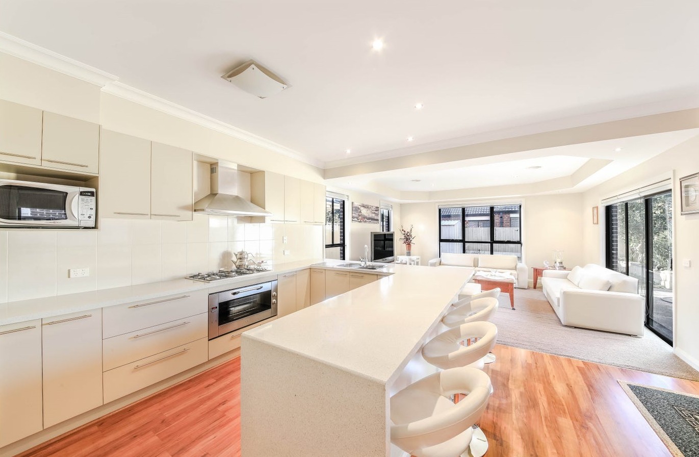 10 Sandover Drive, Roxburgh Park, VIC 3064, Roxburgh Park - Thumbnail 3