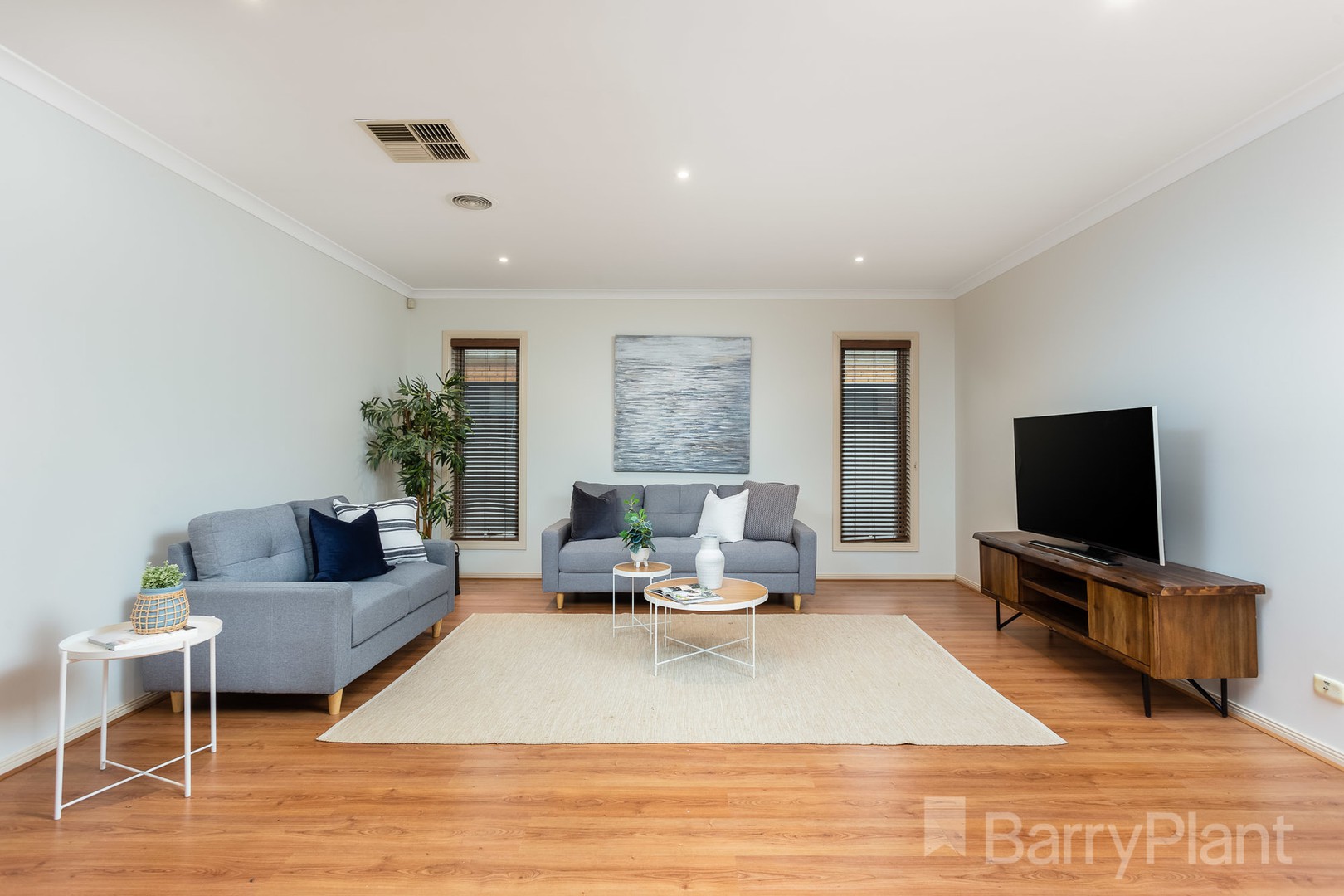 10 Sassafras Close, Point Cook, VIC 3030, Point Cook - Thumbnail 6