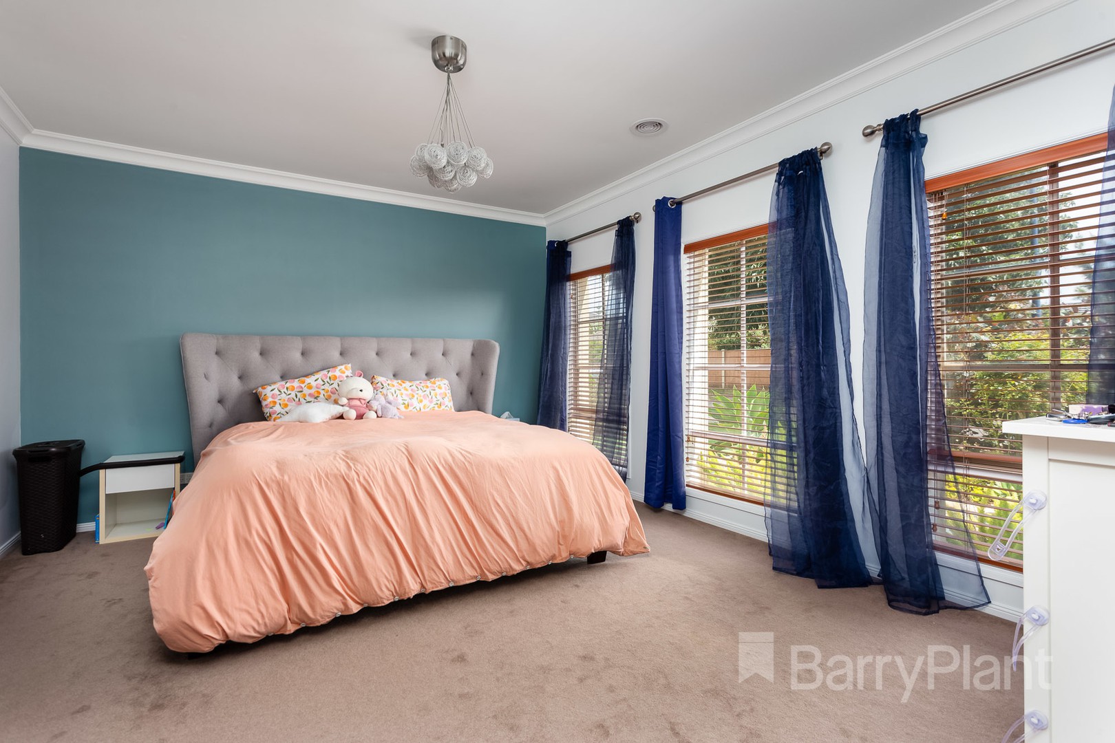 10 Sassari Court, Point Cook, VIC 3030, Point Cook - Thumbnail 4