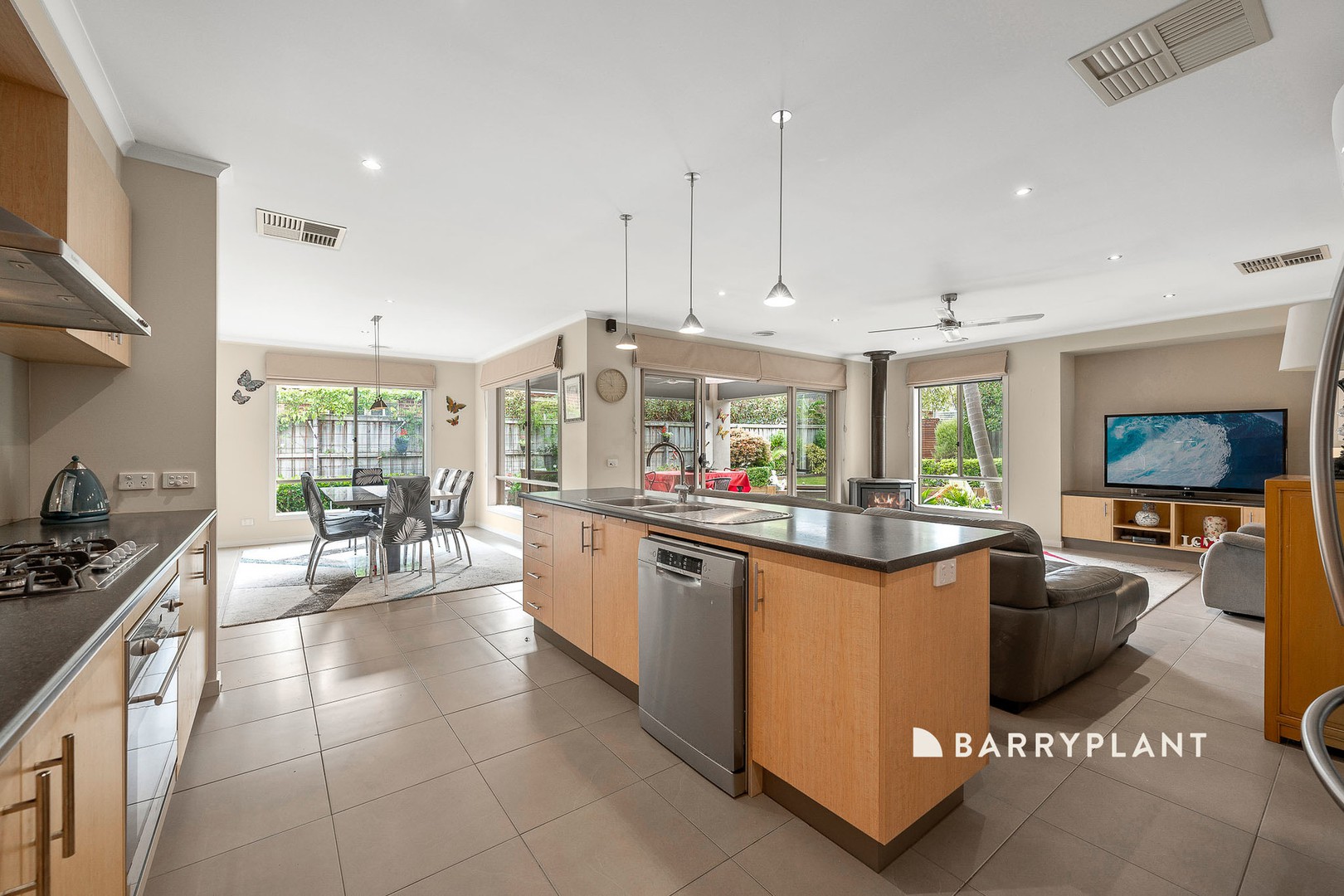 10 Saul Avenue, Berwick, VIC 3806, Berwick - Thumbnail 5
