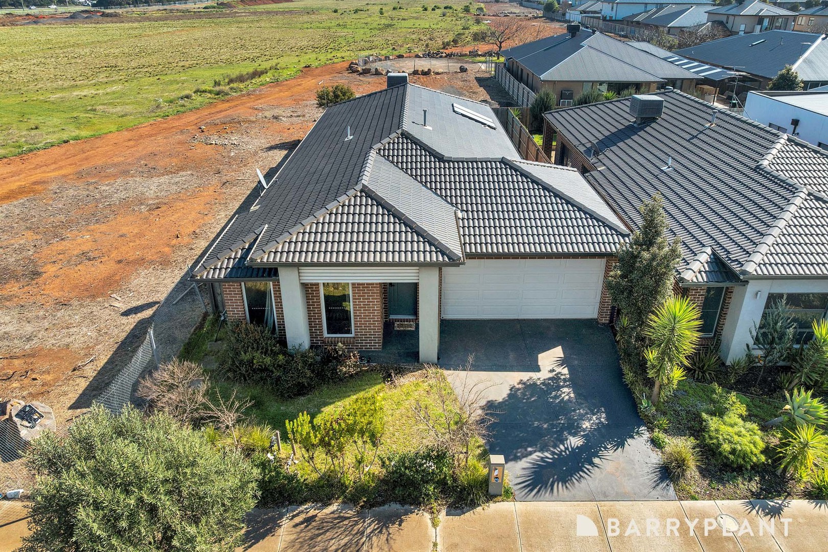 10 Scanlon Street, Aintree, VIC 3336 - Thumbnail 2 - 26/08/2026