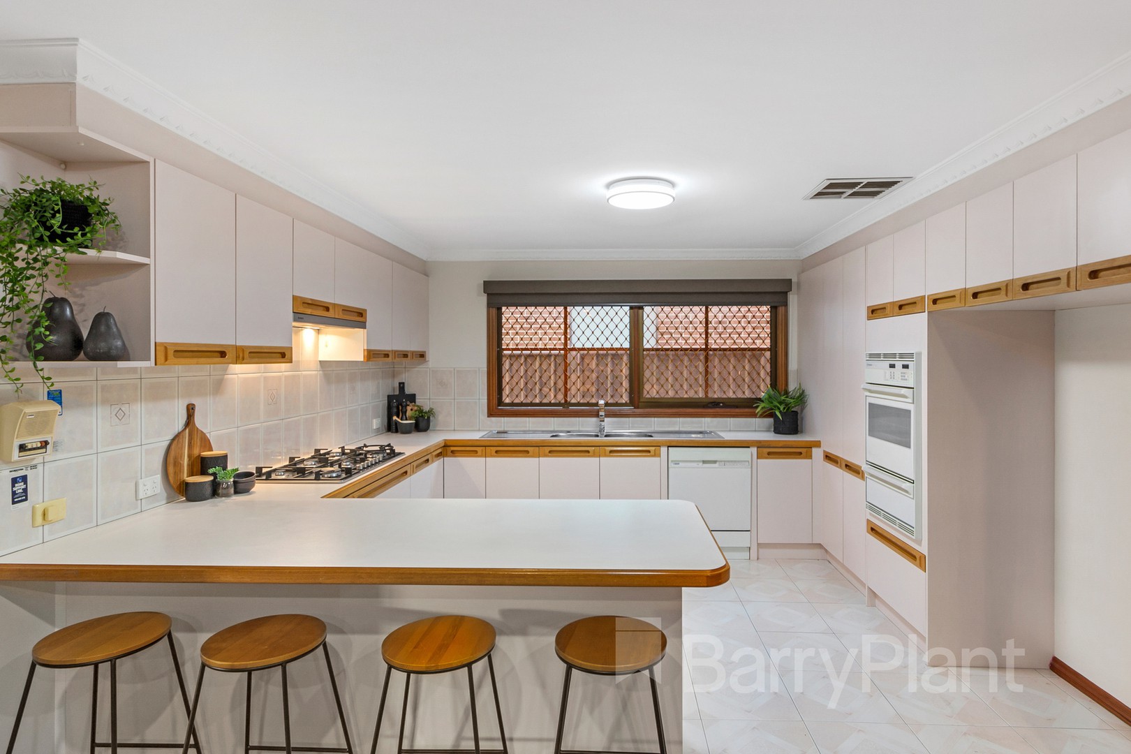 10 Selwood Court, Rowville, VIC 3178, Rowville - Thumbnail 4