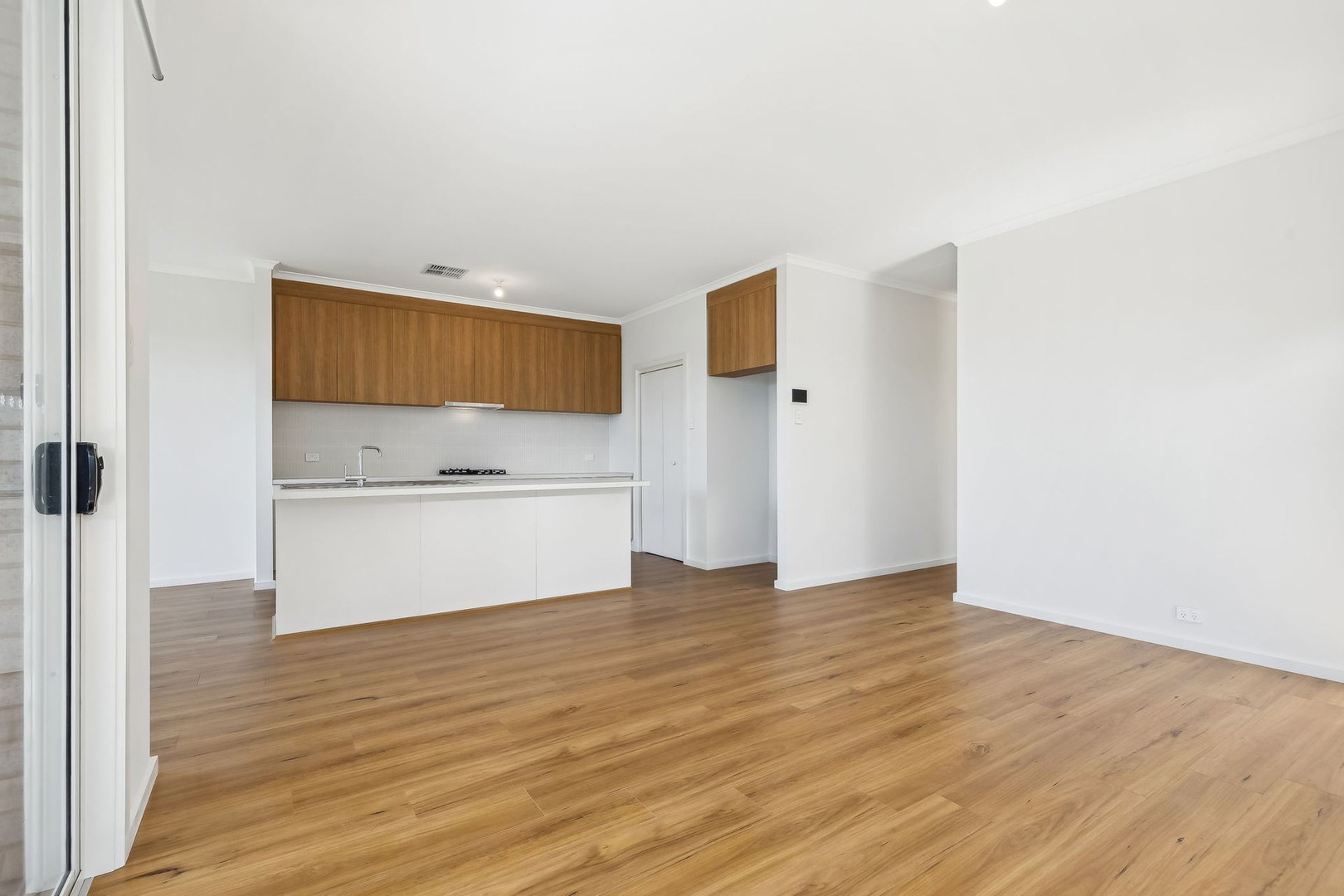 10 Shelduck Street, Port Noarlunga South, SA 5167, Port Noarlunga South - Thumbnail 6
