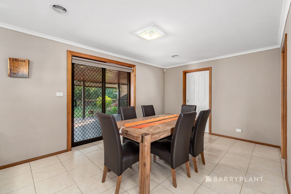 10 Sieben Close, Mill Park, VIC 3082, Mill Park - Thumbnail 4