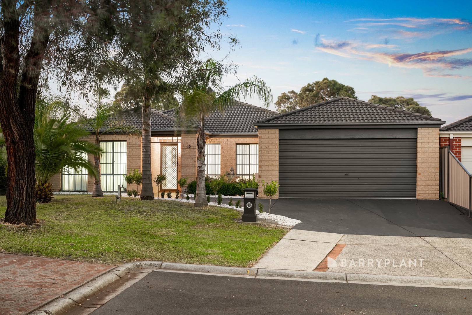 10 Sirens Place, Hallam, VIC 3803, Hallam - Thumbnail 2