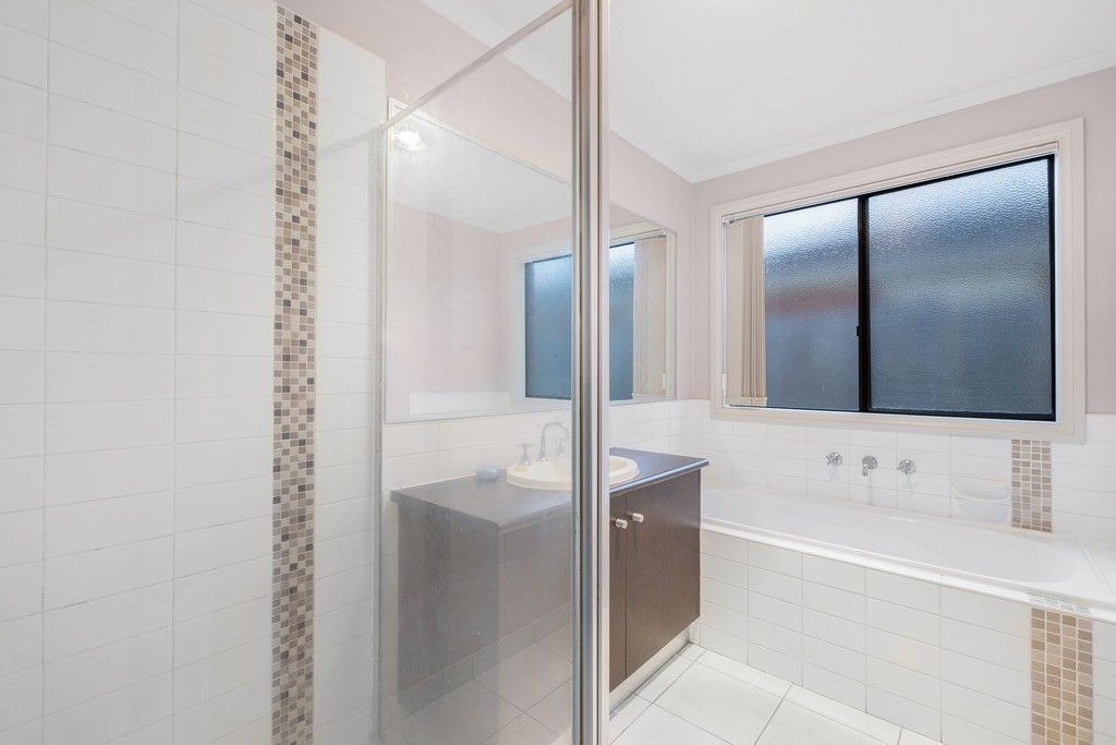 10 Solar Court, Tarneit, VIC 3029, Tarneit - Thumbnail 6