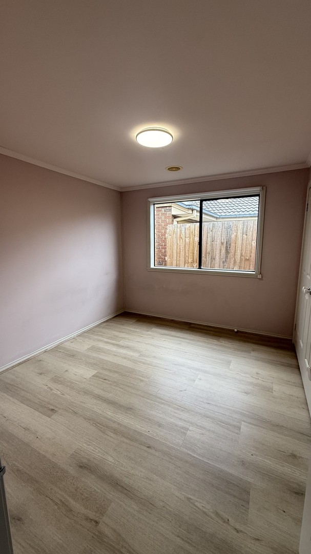 10 Solar Court, Tarneit, VIC 3029 - Thumbnail 2 - 29/08/2025