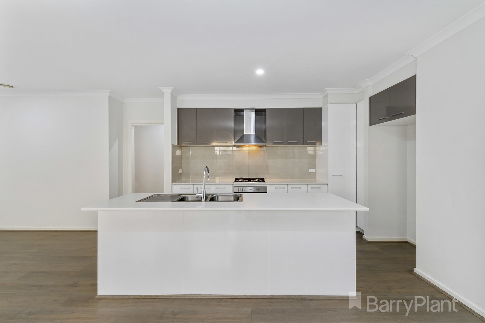 10 Solstice Drive, Fraser Rise, VIC 3336, Fraser Rise - Thumbnail 8