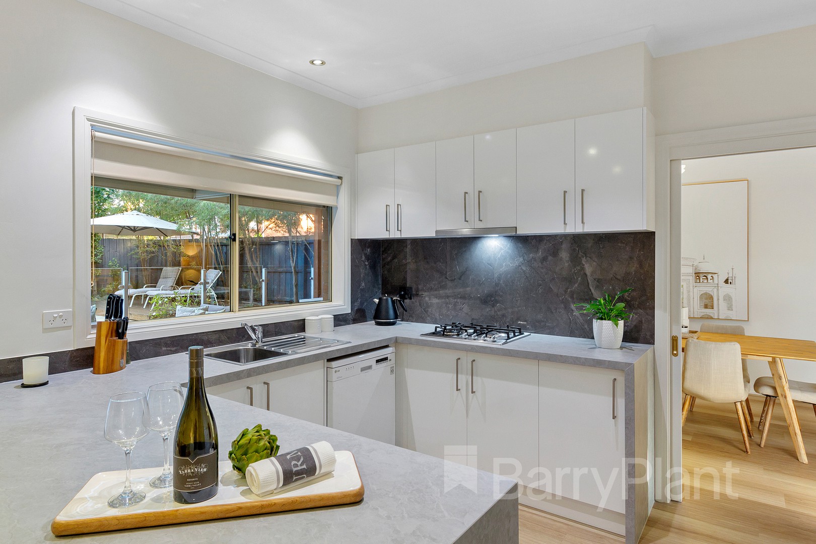 10 Sovereign Place, Wantirna South, VIC 3152, Wantirna South - Thumbnail 4