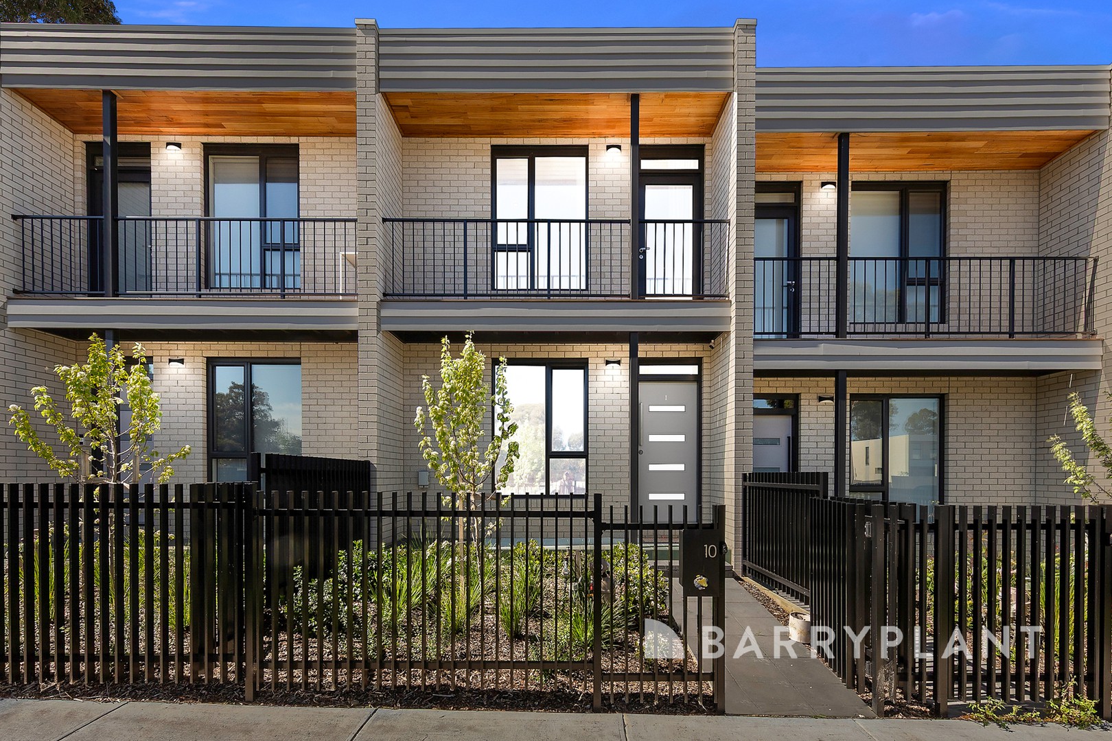 10 Spotted Gum Crescent, Sunshine North, VIC 3020 - Thumbnail 2 - 29/09/2026
